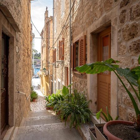 Harbourside Guesthouse Mandina - Zf Hvar Hvar Town Buitenkant foto